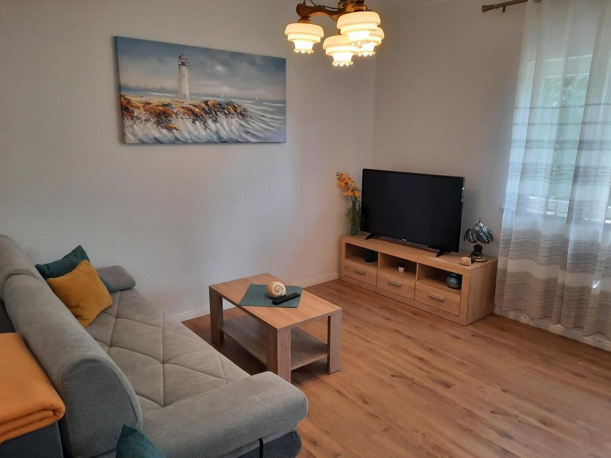 Apartmani Marta Марина Экстерьер фото